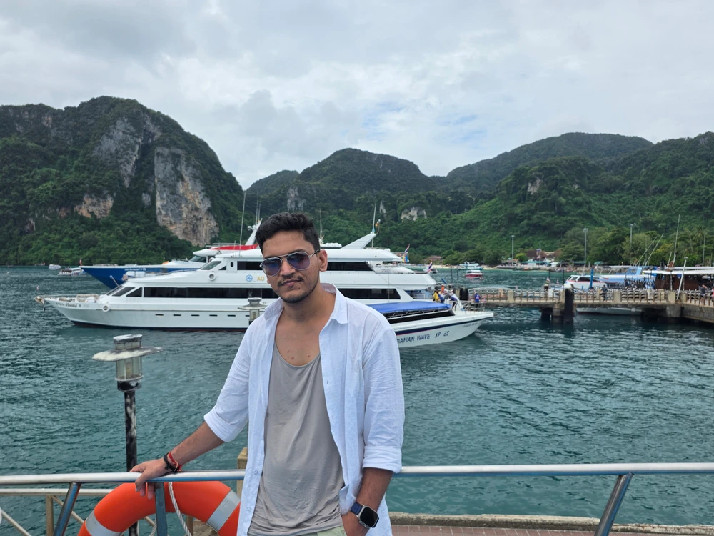 Gi-upload ni Jitendra ang hulagway
