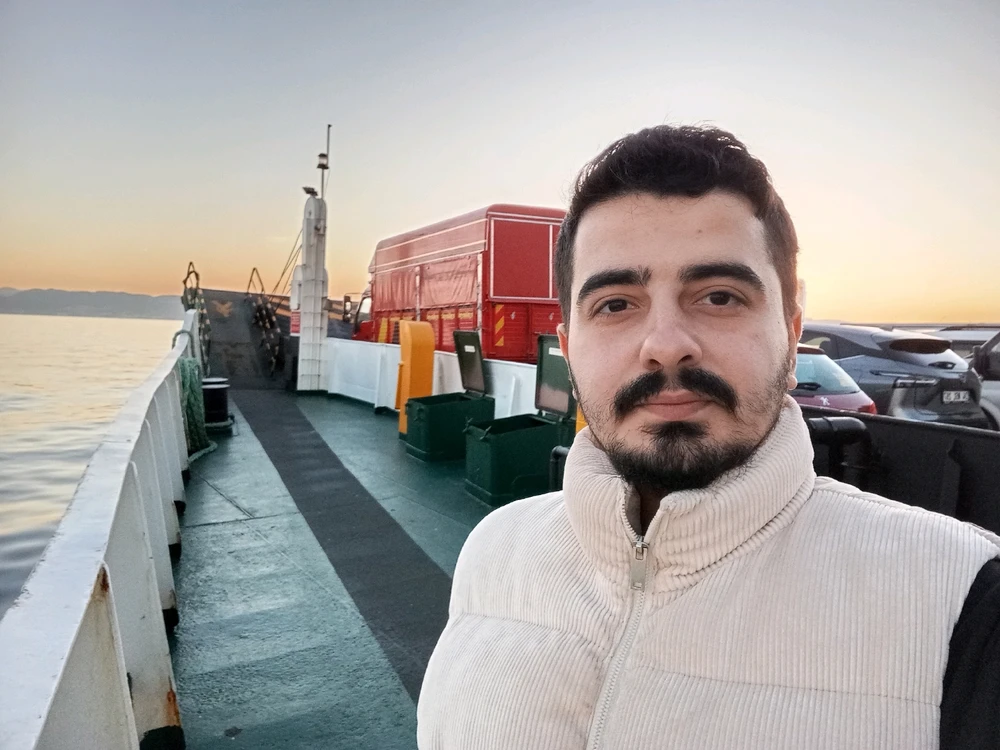 GIF uploaded by Ceyhun