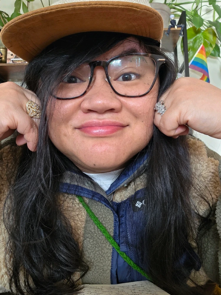 GIF diunggah dening Ari