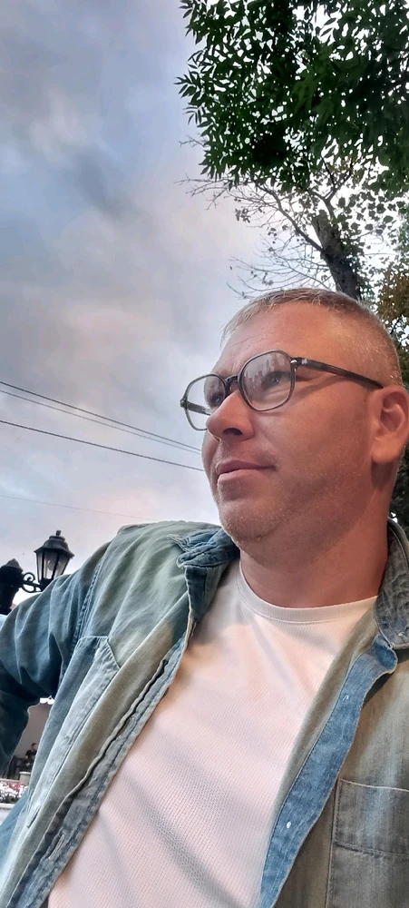 GIF uploaded by Catalin