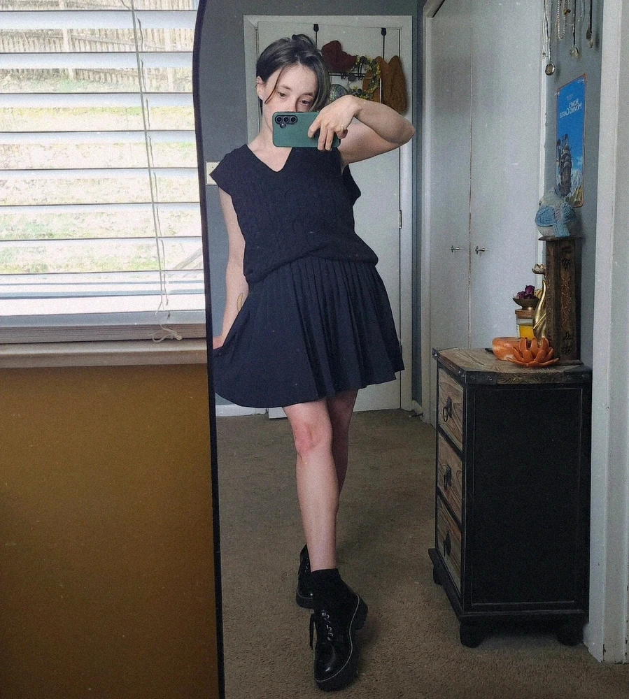 Gambar diunggah dening Halie 🦋🐌🐝🐛🐞