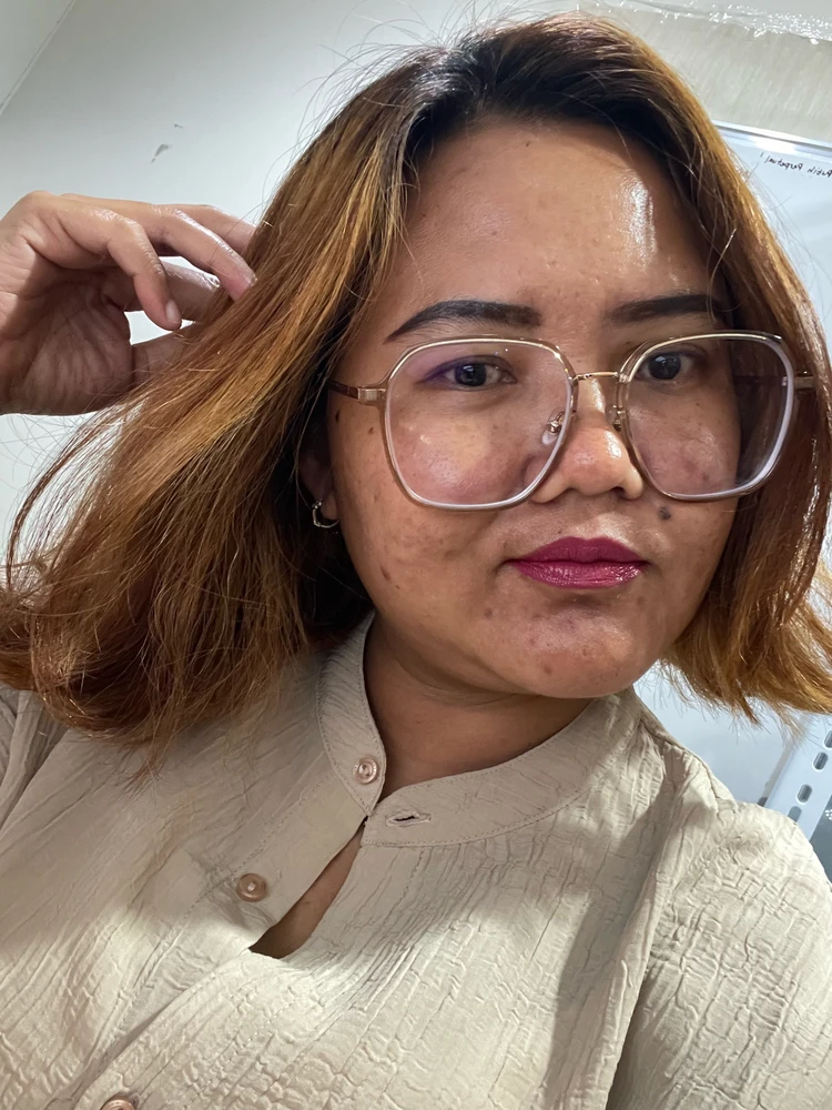 GIF diunggah oleh Sam