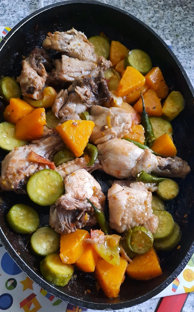 GIF diunggah dening ⓛⓐⓘ