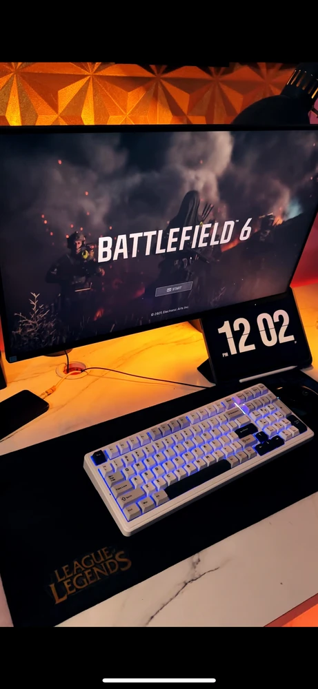 GIF uploaded by Raven