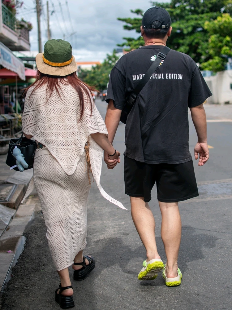 GIF uploaded by Chris