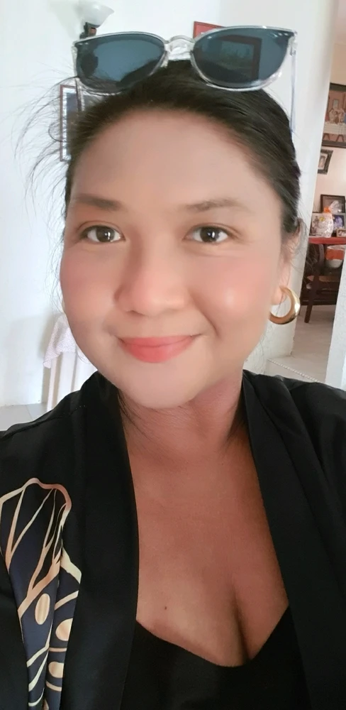 GIF uploaded by Fiona