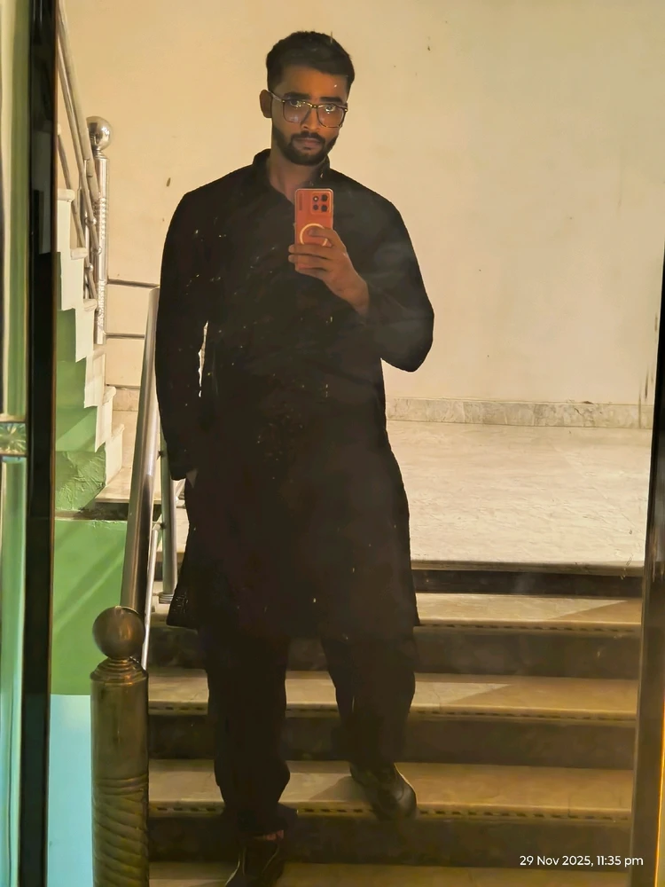 GIF uploaded by Arpit Rajpoot
