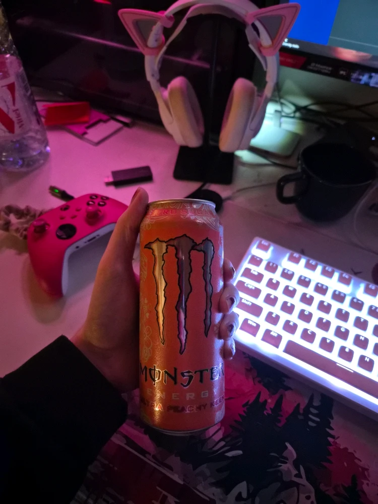 GIF uploaded by Leila