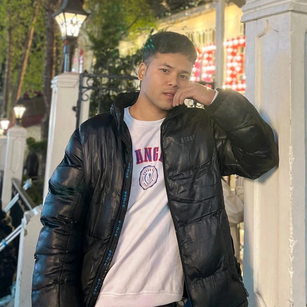 GIF uploaded by Zoro