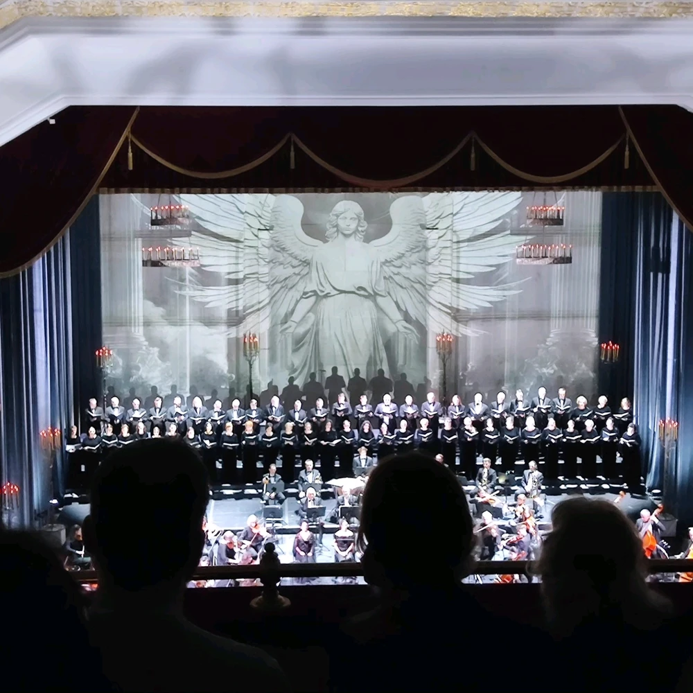 GIF uploaded by Elena