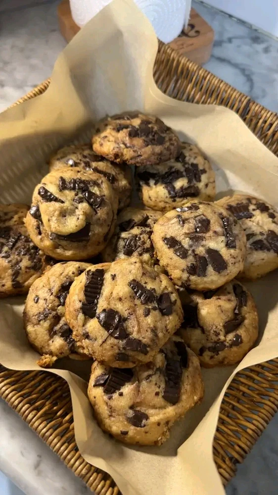 GIF diunggah dening Maya