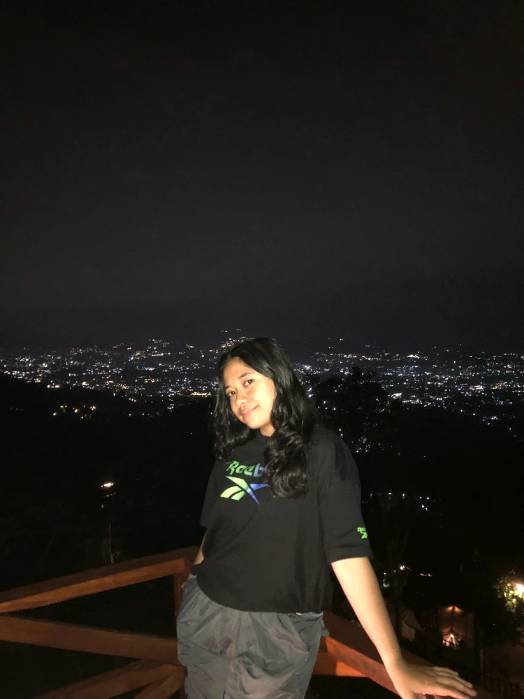 GIF uploaded by Riani