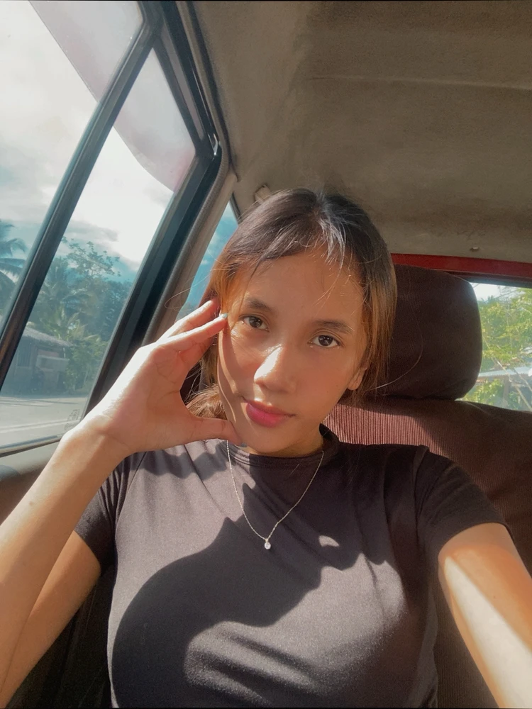 GIF uploaded by Dianne