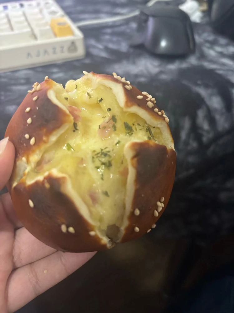 GIF uploaded by Soulic