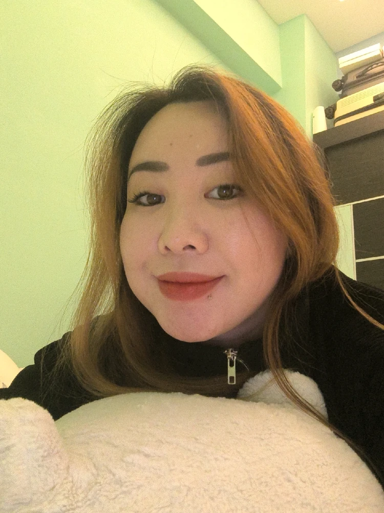 GIF uploaded by Jeane