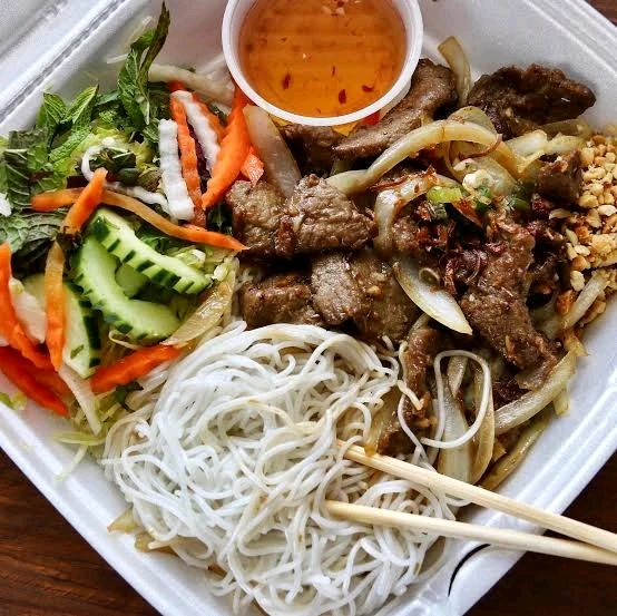 GIF uploaded by ๐ข๐ฎ๐ป๐ฎ๐ท โข ๐ข๐ฎ๐ป๐ฎ๐ท๐ญ๐ฒ๐น๐ฒ๐ฝ๐