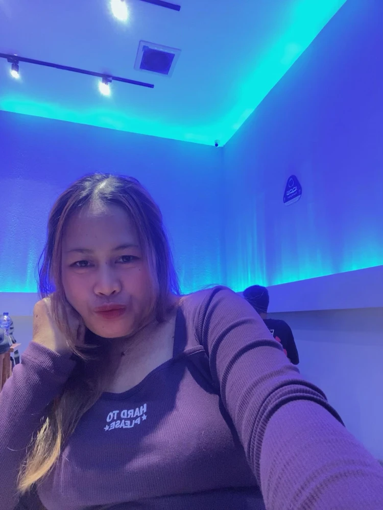 GIF diunggah dening Chyika