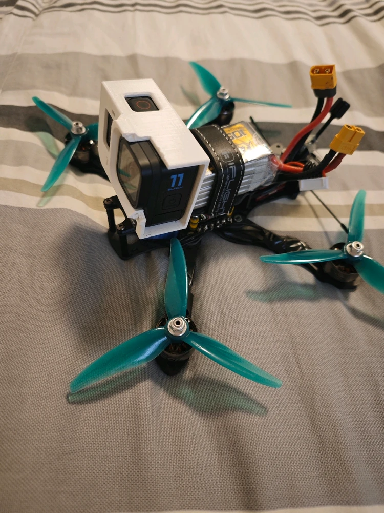 GIF uploaded by Krake Raken