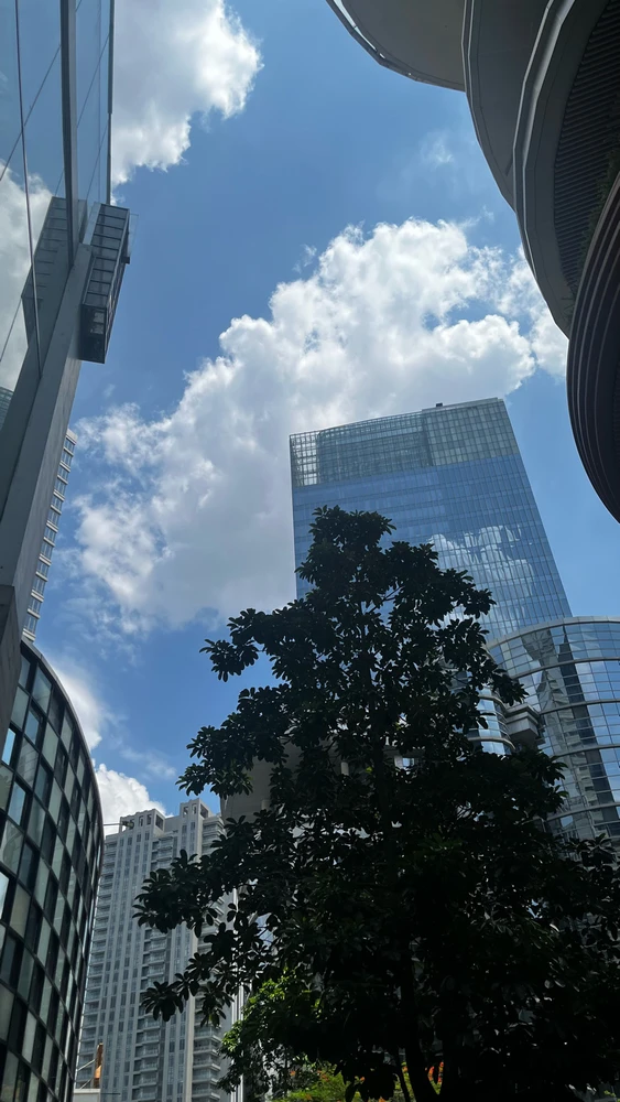 GIF uploaded by Reiko