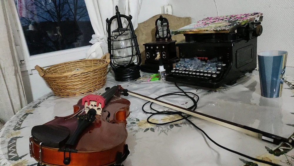 GIF uploaded by Nathalie