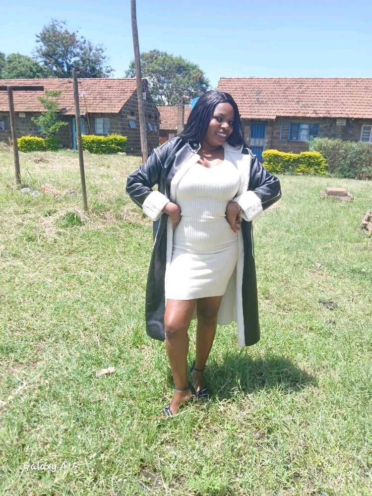 GIF uploaded by Sylvia