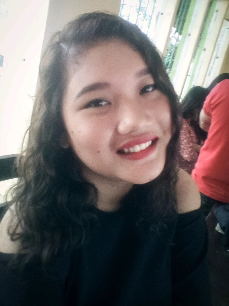 GIF uploaded by Gera