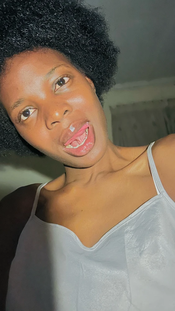 GIF uploaded by Chitundu