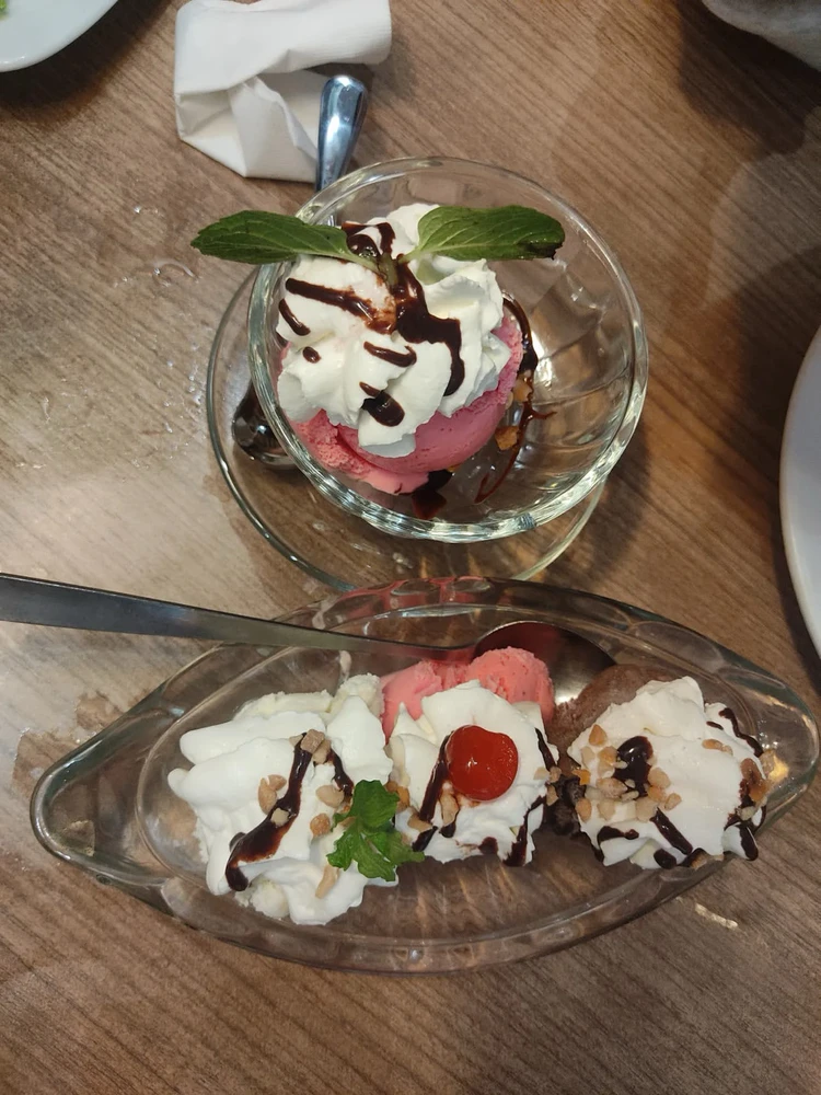 GIF uploaded by Adis