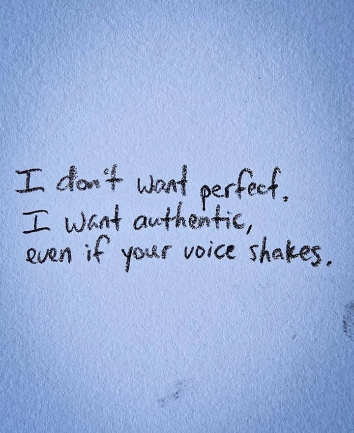 GIF uploaded by Christiane