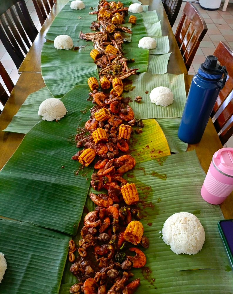 GIF uploaded by Gie L