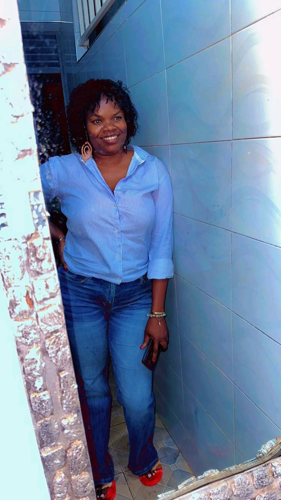 GIF uploaded by Carolina