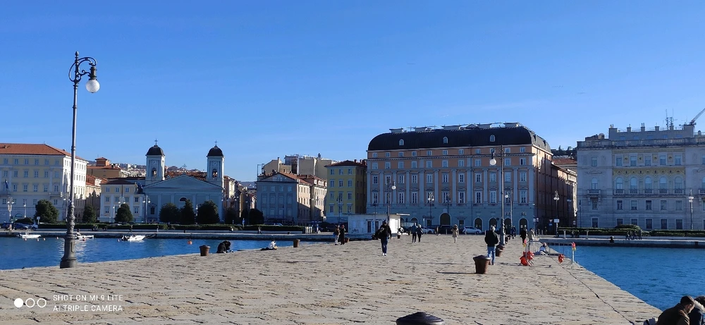 Immagine caricata da Jgor