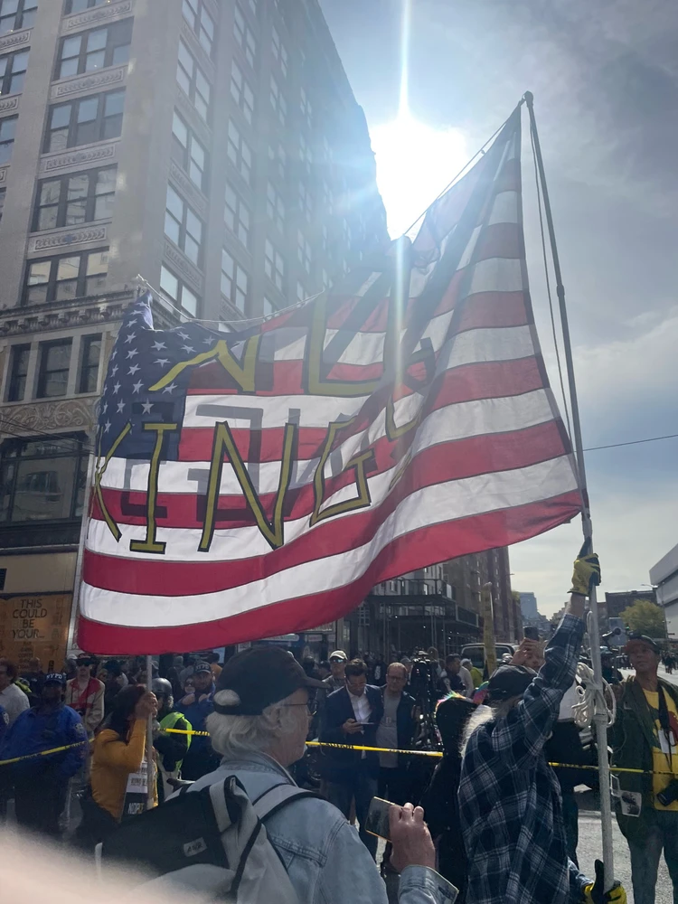 Gambar diunggah dening Dylan Camp