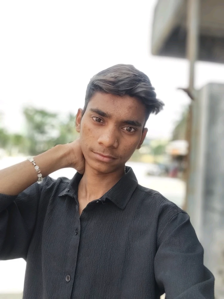 GIF uploaded by It's Kundan