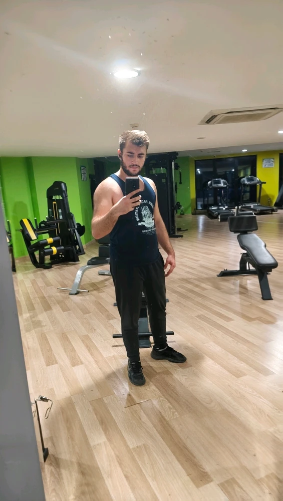 Alp Demir tarafından yüklenen GIF