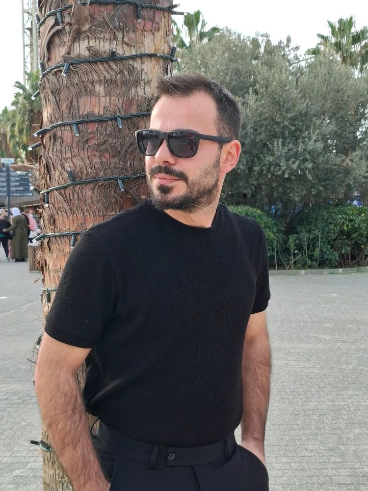 Arslan tarafından yüklenen GIF