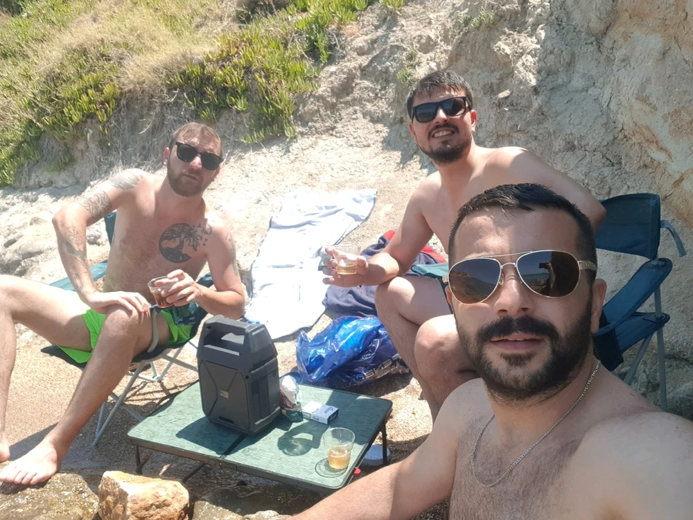 Ülkücan miman tarafından yüklenen GIF
