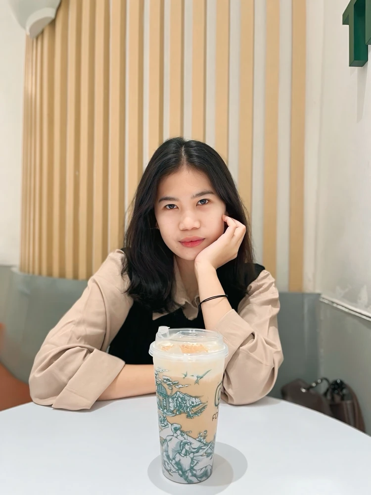 GIF uploaded by Yuna Seo