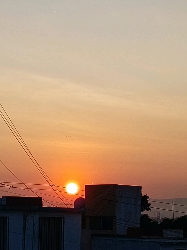 GIF uploaded by Pilar