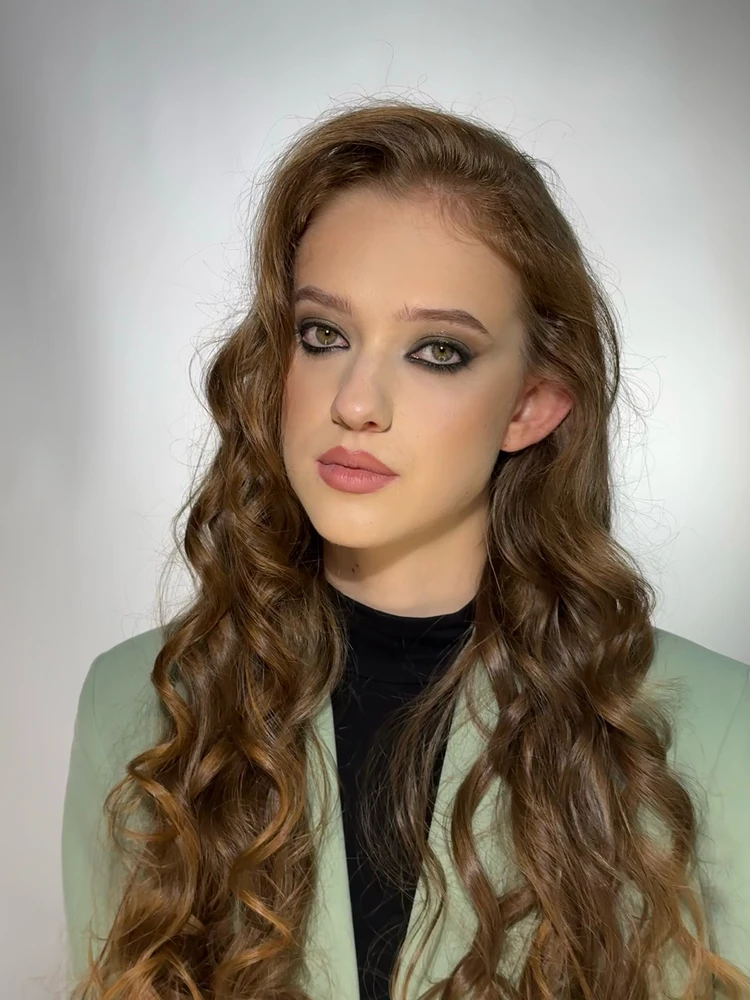 Фото загрузил Анастасия