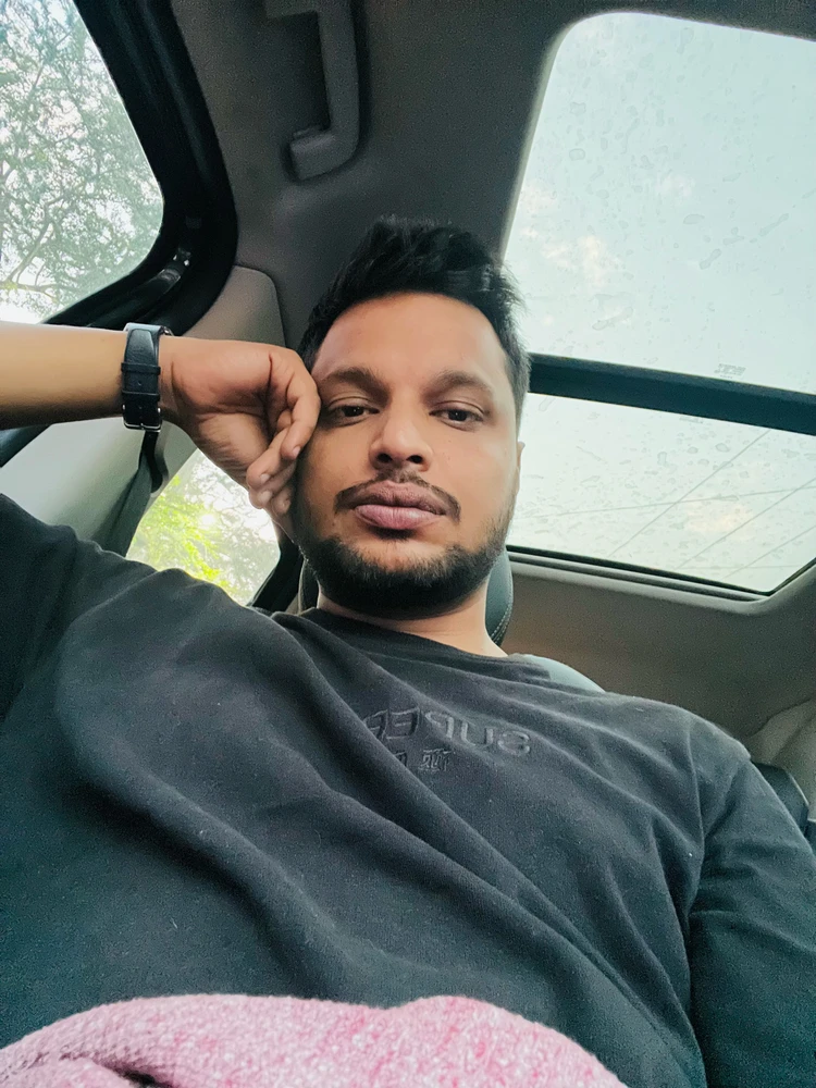 GIF uploaded by Minaal