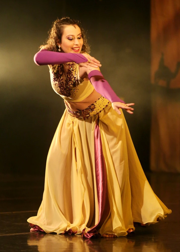 GIF uploaded by Hana