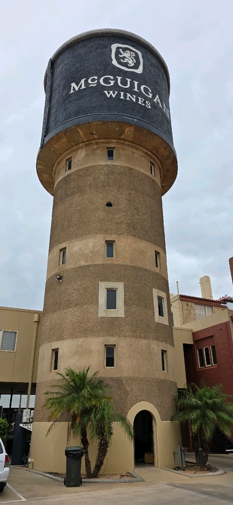 GIF uploaded by Serge Aus