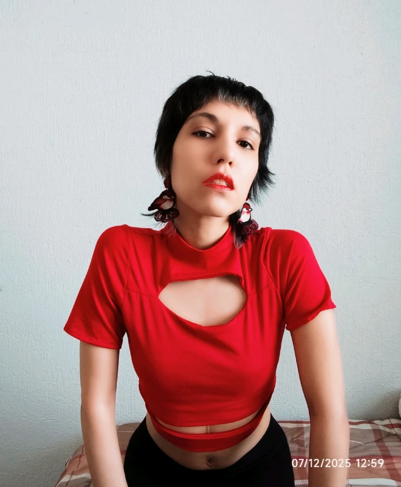 GIF uploaded by Denisse