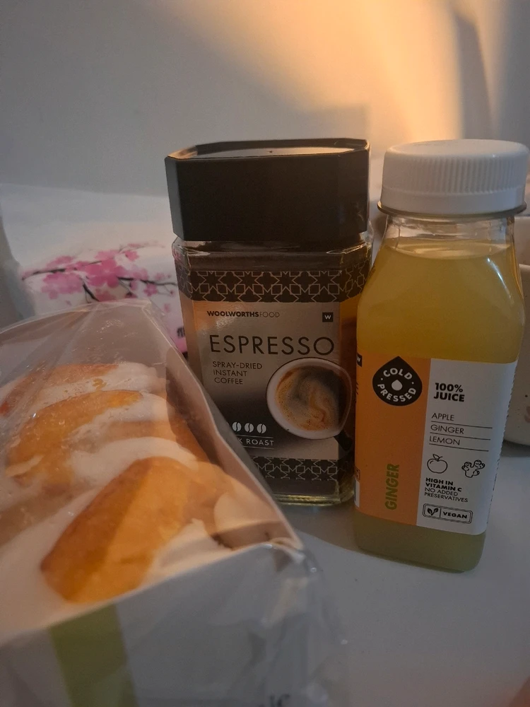 GIF uploaded by Nanat