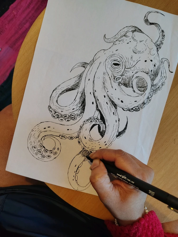 GIF uploaded by Mika