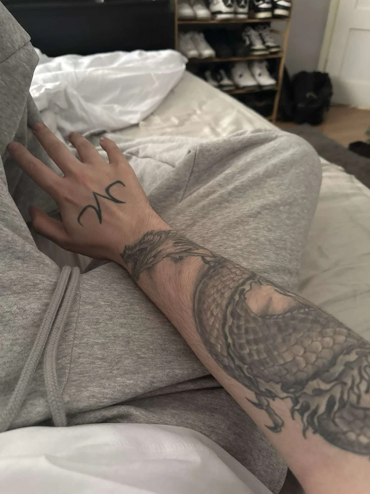 GIF diunggah dening Ryan