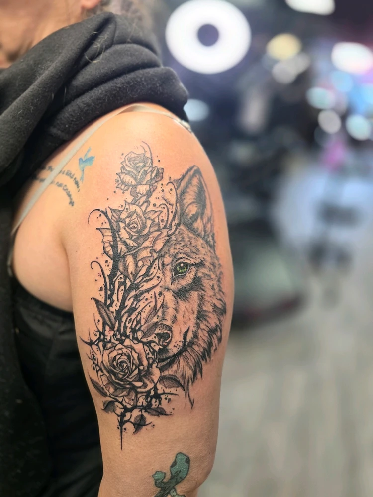 GIF uploaded by Tair