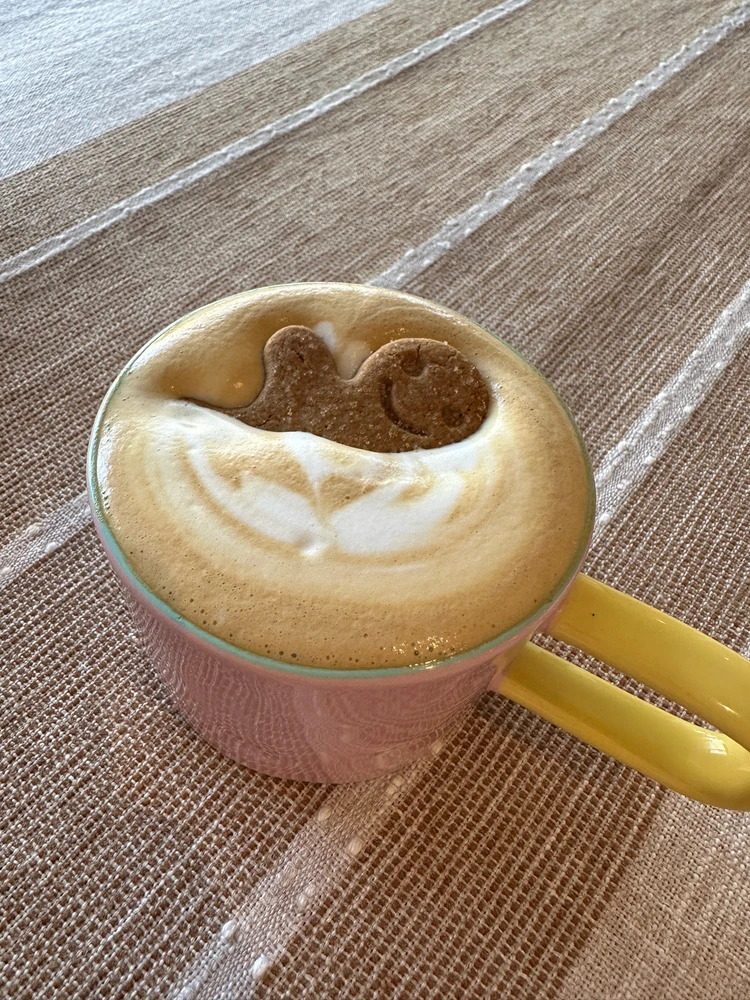 GIF uploaded by Laraine