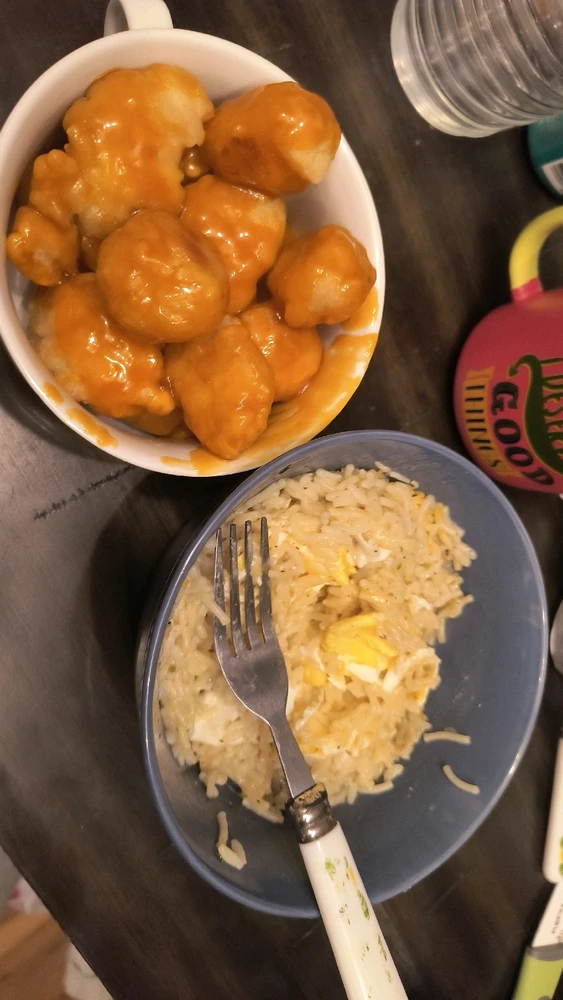 GIF uploaded by Alice